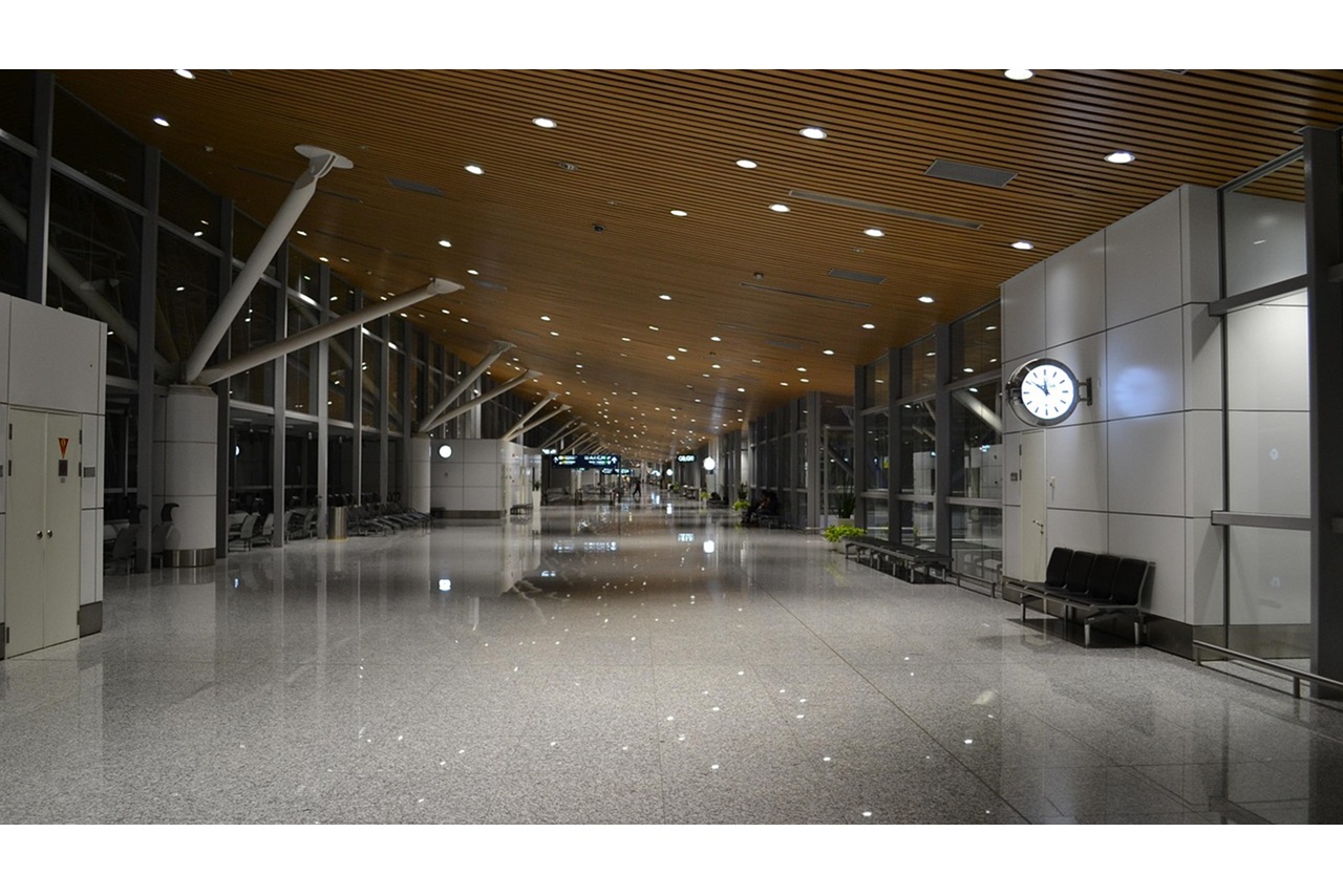 Gdańskie terminale a technologia bram szybkobieżnych - bałtycka brama do świata